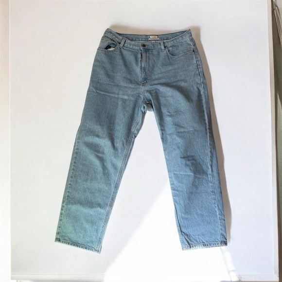 L.L. Bean Denim - LL Bean size 16 38x30 women’s tapered straight relaxed fit 100% cotton jeans